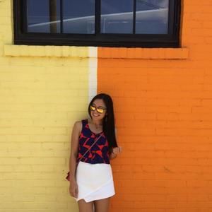 Meet your Posher, Emma